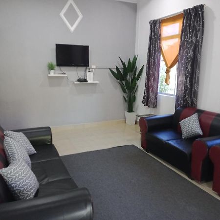 Homestay Tok Abah Kuala Besut Zewnętrze zdjęcie
